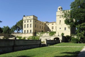 chateau-hotel-restaurant-lacanopee-chateaudepondres-gard-herault-villevieille-occitanie-evenement-anniversaire-mariage-seminaire