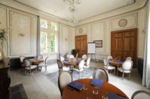 chateau-hotel-restaurant-lacanopee-chateaudepondres-gard-herault-villevieille-occitanie-evenement-anniversaire-mariage-seminaire