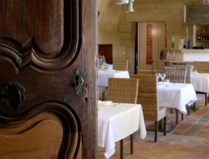 restaurant-chateau-de-pondres-sommieres-gard-seminaire-salle