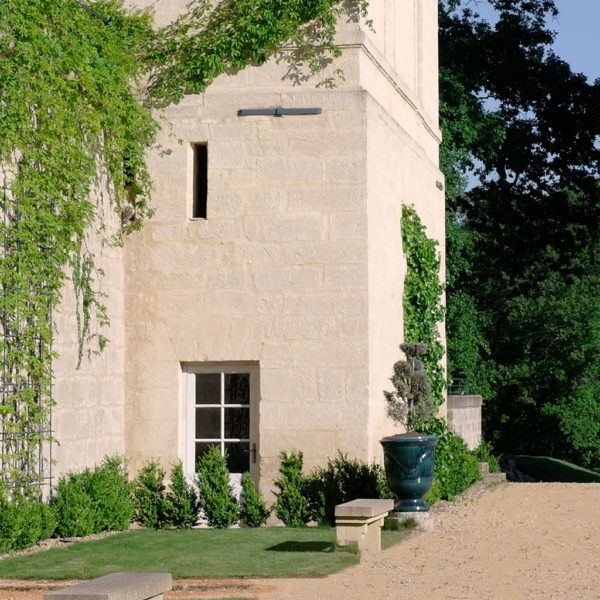 chateau-hotel-restaurant-lacanopee-chateaudepondres-gard-herault-villevieille-occitanie-evenement-anniversaire-mariage-seminaire